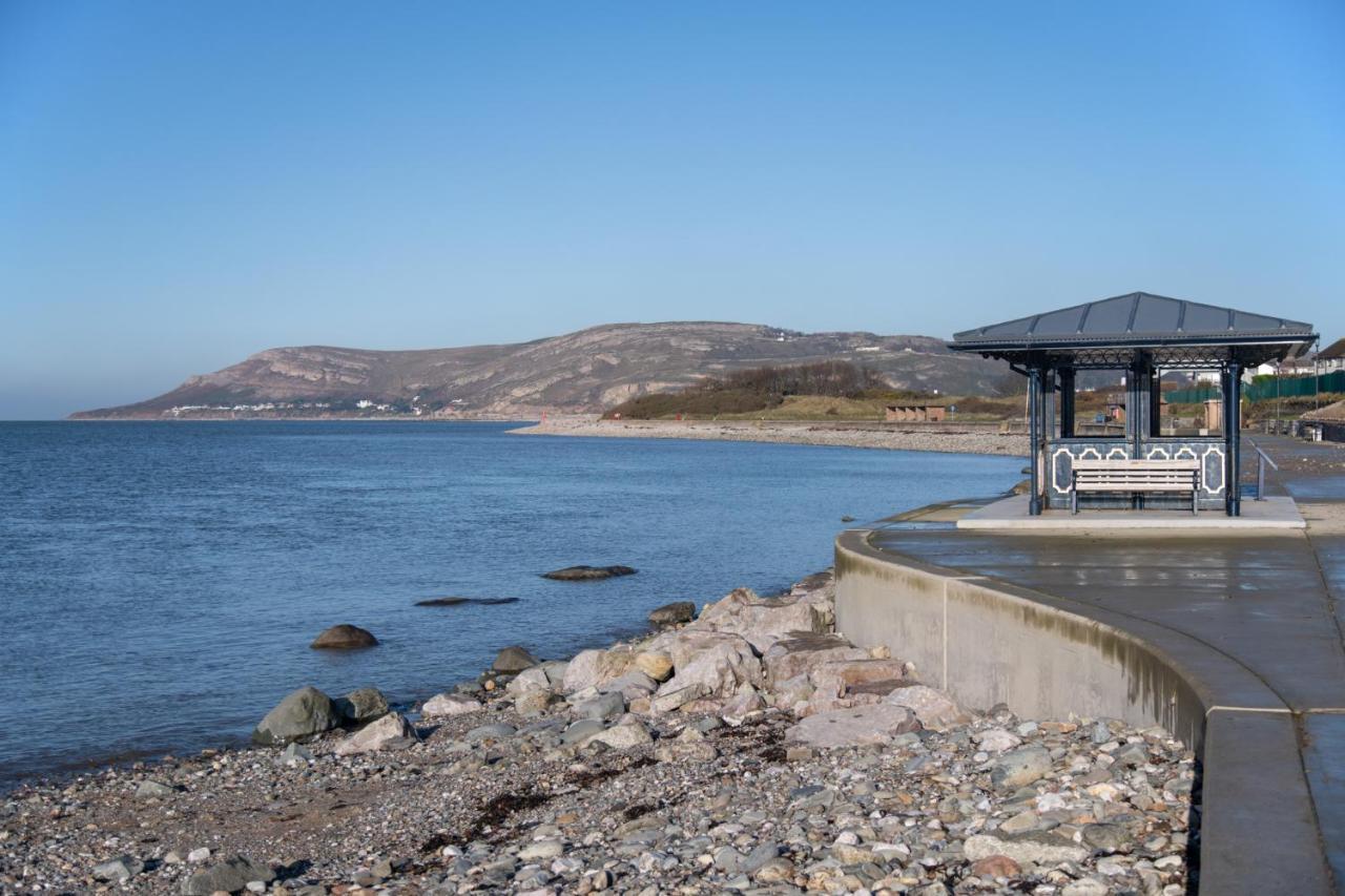 32 Deganwy Beach Eksteriør billede